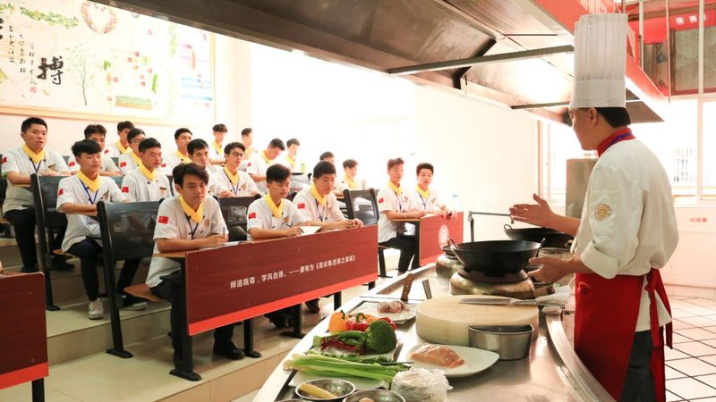 揭秘重庆火锅底料代加工：品质背后的秘密